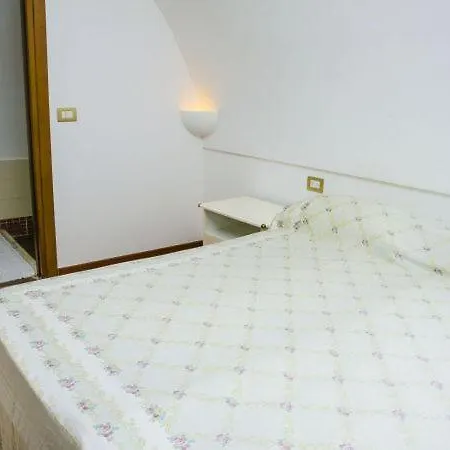 Sleeps 3 Lägenhet *